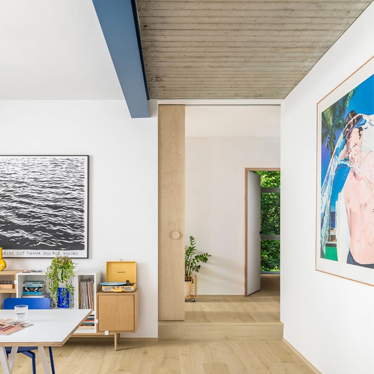 Alliance Bois - Tassin - Lyon - QUICK-STEP - Mix & Match avec les designs de dalle Chanfrein authentique Lame standard Compatible avec un plancher chauffant/rafraîchissant Cachet authentique du bois Garantie domestique à vie Résistant à l’eau 