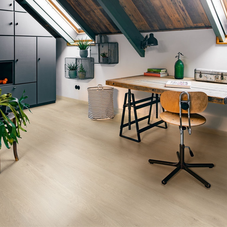 Alliance Bois - Tassin - Lyon - QUICK-STEP - Lame de moyenne taille Compatible avec un plancher chauffant/rafraîchissant Garantie domestique à vie Sous-couche intégrée Résistant à l’eau 