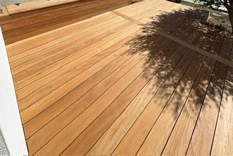 Alliance Bois - Tassin - Lyon - Terrasse réalisée par Essence Bois. 