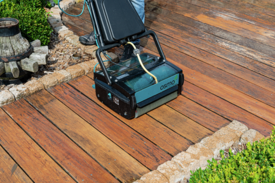 Alliance Bois - Tassin - Lyon - ENTRETIEN TERRASSE - OSMO - Machine de Nettoyage pour Terrasse